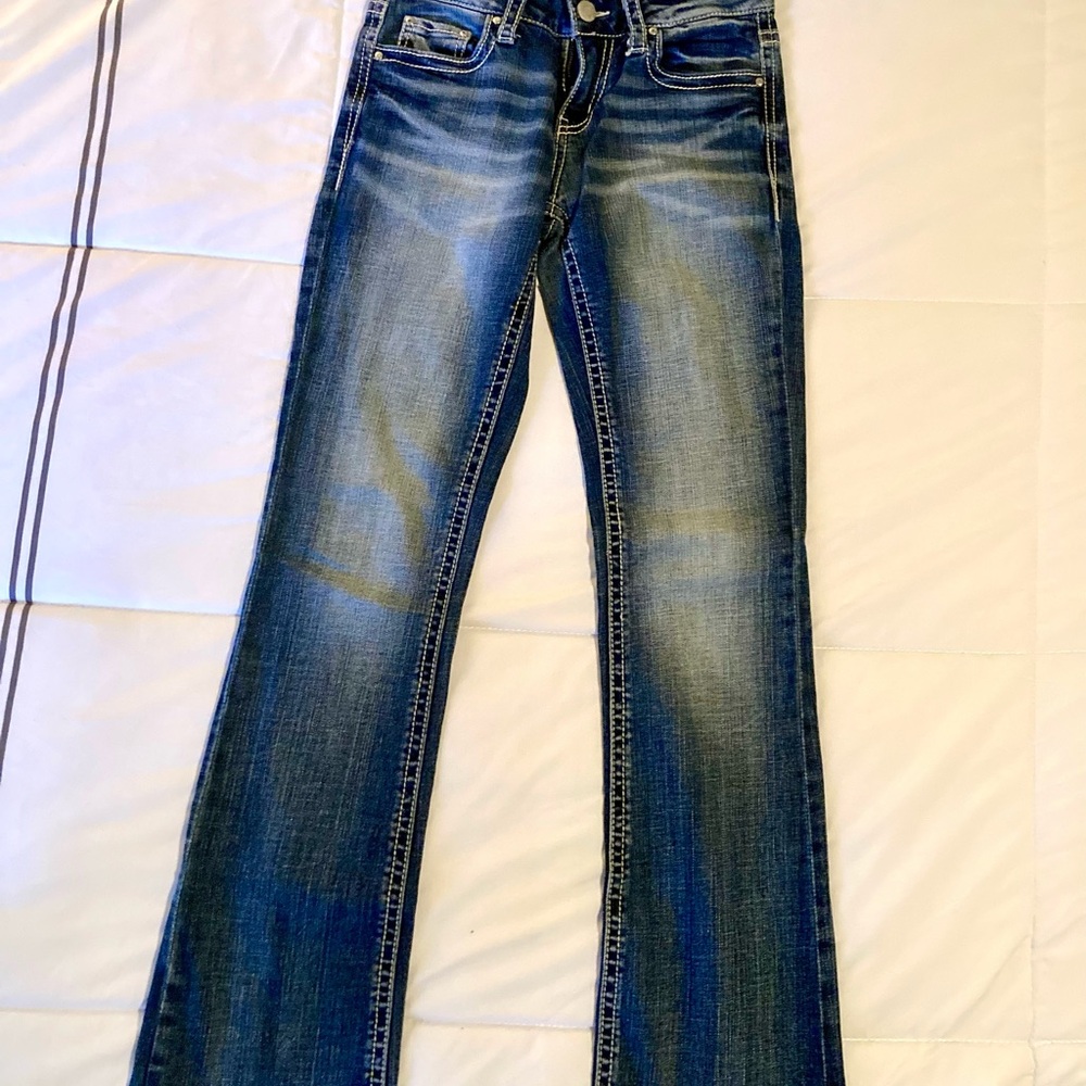 Buckle Women's Boot Cut Jeans in Blue